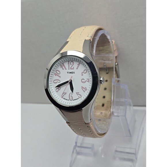 Timex Easy Reader T2H531 Womens White Pink Leather Watch Indiglo New Battery - Picture 2 of 12